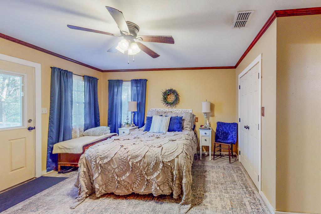 Athens, Texas, 75752, United States, 4 Bedrooms Bedrooms, ,4 BathroomsBathrooms,Residential,Active,1961938