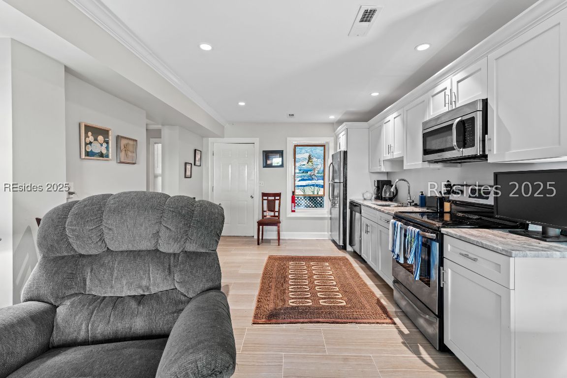 Bluffton, South Carolina, 29910, United States, 4 Bedrooms Bedrooms, ,3 BathroomsBathrooms,Residential,Active,1954417