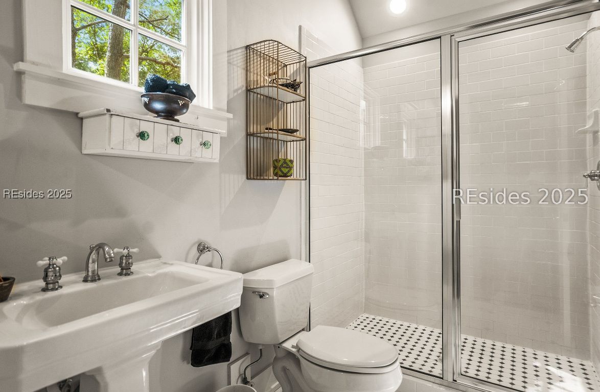 Okatie, South Carolina, 29909, United States, 4 Bedrooms Bedrooms, ,5 BathroomsBathrooms,Residential,Active,1945445