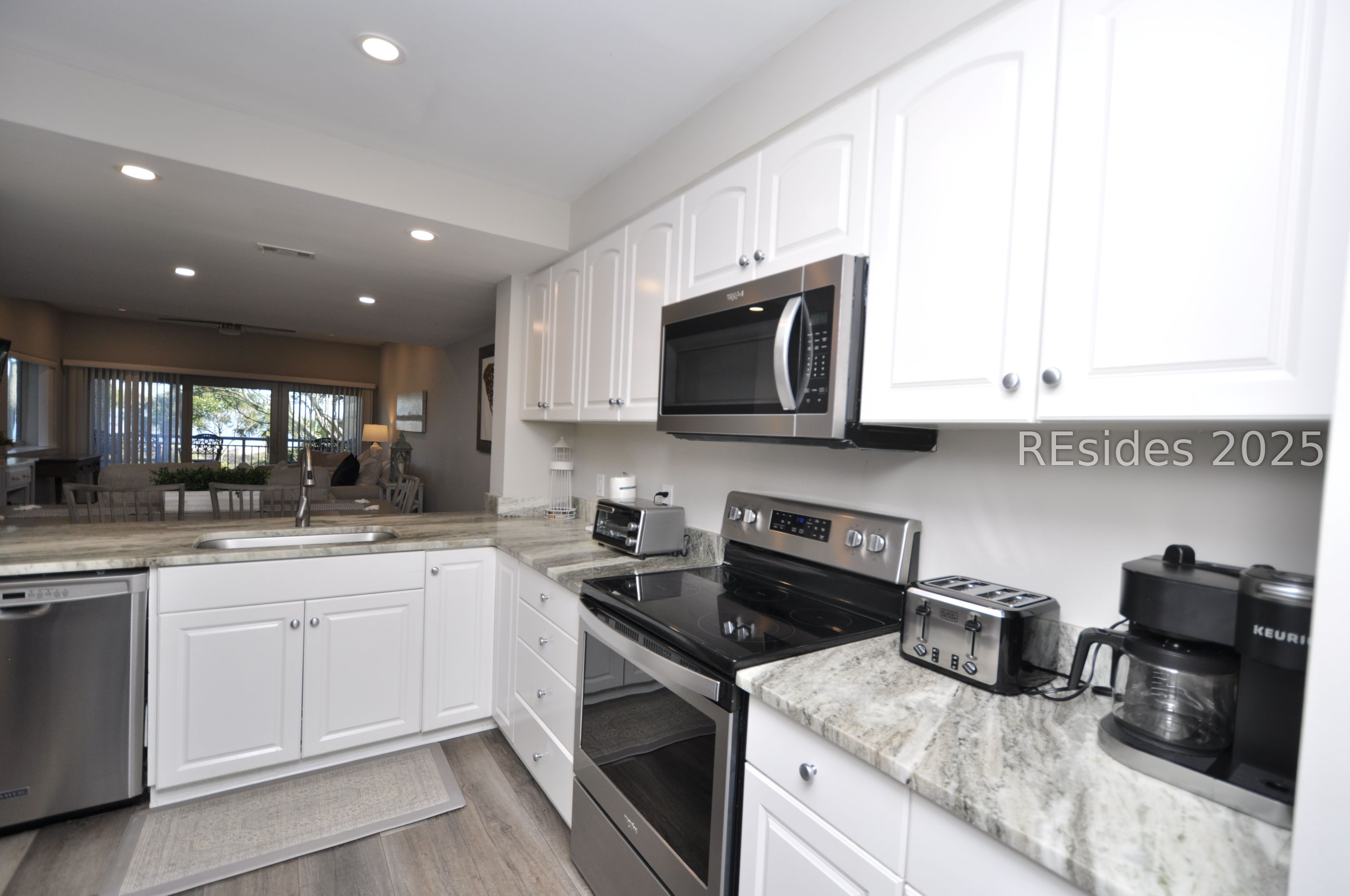 Hilton Head Island, South Carolina, 29928, United States, 3 Bedrooms Bedrooms, ,3 BathroomsBathrooms,Residential,Active,2006837