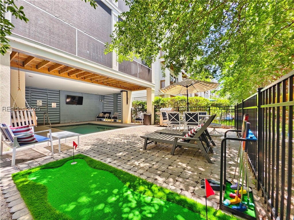 Hilton Head Island, South Carolina, 29928, United States, 5 Bedrooms Bedrooms, ,4 BathroomsBathrooms,Residential,Active,1973536