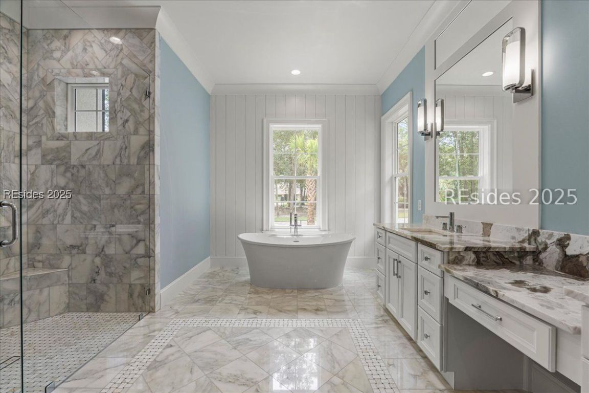 Hilton Head Island, South Carolina, 29926, United States, 4 Bedrooms Bedrooms, ,4 BathroomsBathrooms,Residential,Active,1953643