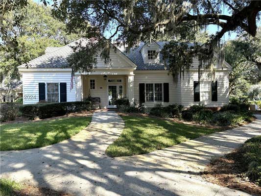 14 W COTTAGE CIR, BLUFFTON, SC 29910 - Image 1