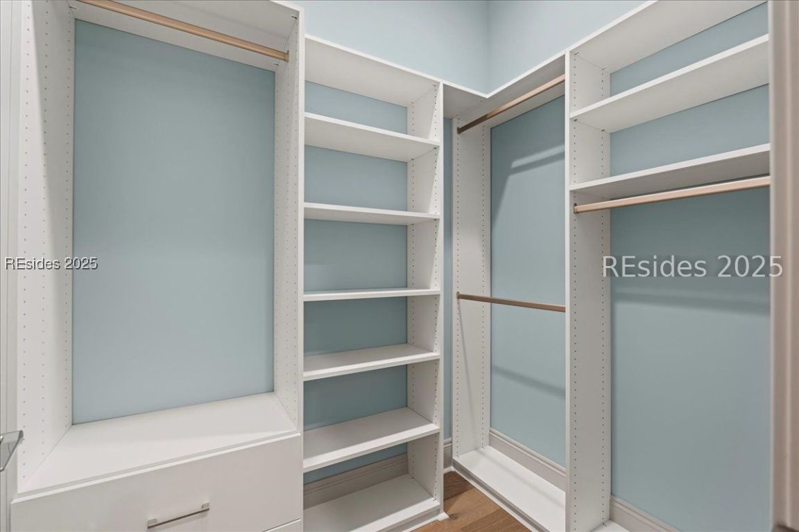 Hilton Head Island, South Carolina, 29926, United States, 4 Bedrooms Bedrooms, ,4 BathroomsBathrooms,Residential,Active,1953643