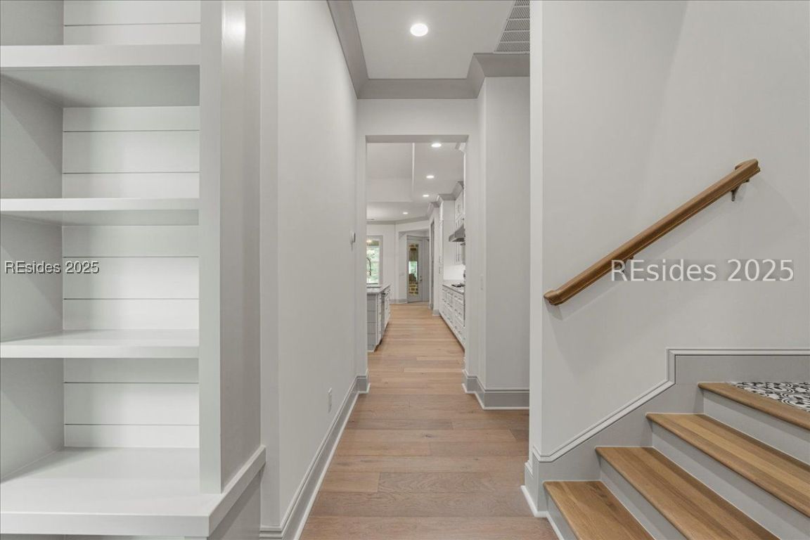 Hilton Head Island, South Carolina, 29926, United States, 4 Bedrooms Bedrooms, ,4 BathroomsBathrooms,Residential,Active,1953643