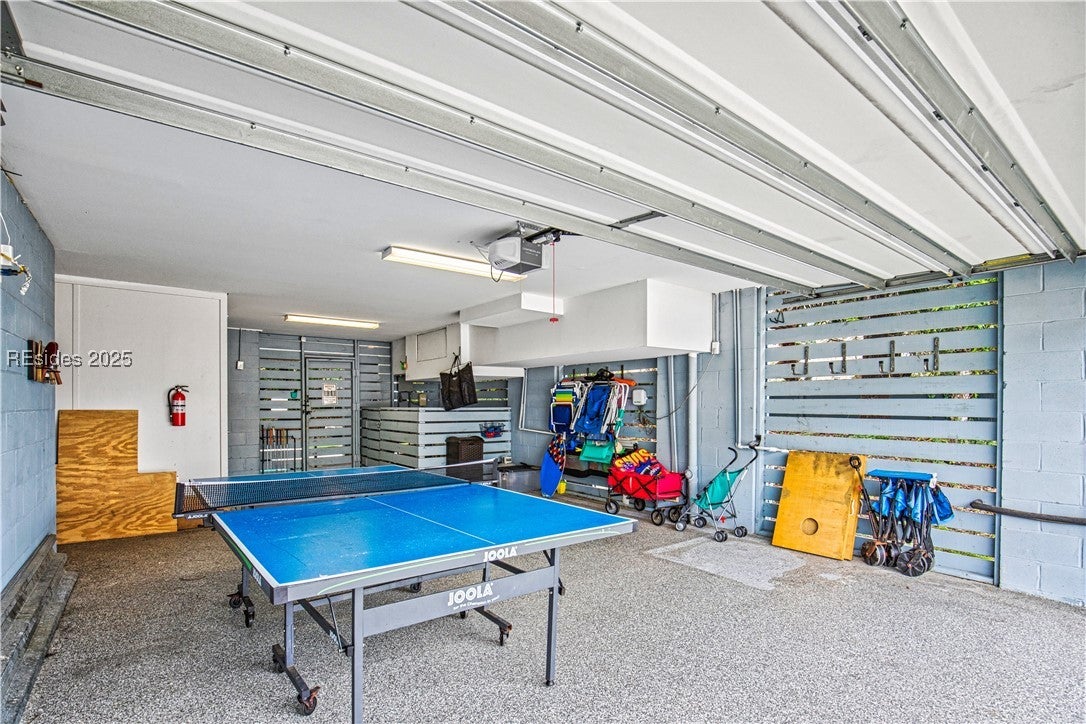 Hilton Head Island, South Carolina, 29928, United States, 5 Bedrooms Bedrooms, ,4 BathroomsBathrooms,Residential,Active,1973536