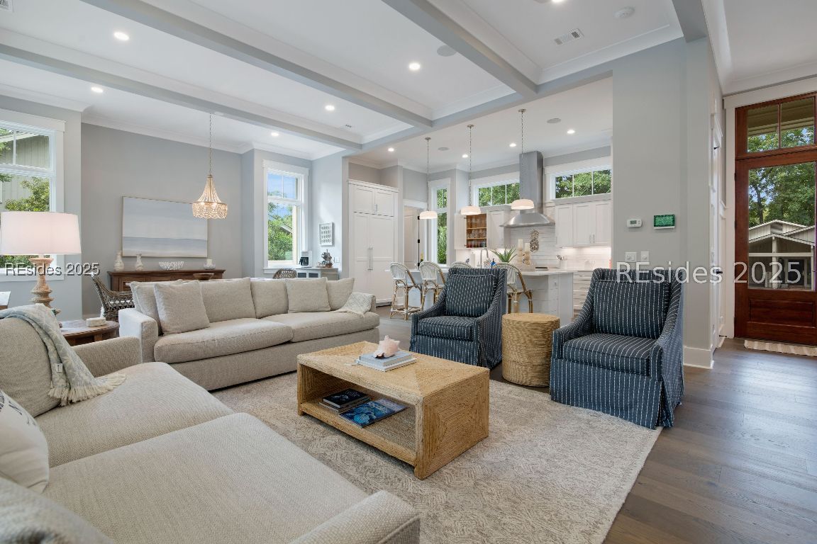 Hilton Head Island, South Carolina, 29928, United States, 6 Bedrooms Bedrooms, ,7 BathroomsBathrooms,Residential,Active,1953661