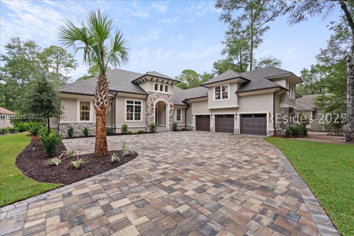 Hilton Head Island, South Carolina, 29926, United States, 4 Bedrooms Bedrooms, ,4 BathroomsBathrooms,Residential,Active,1953643