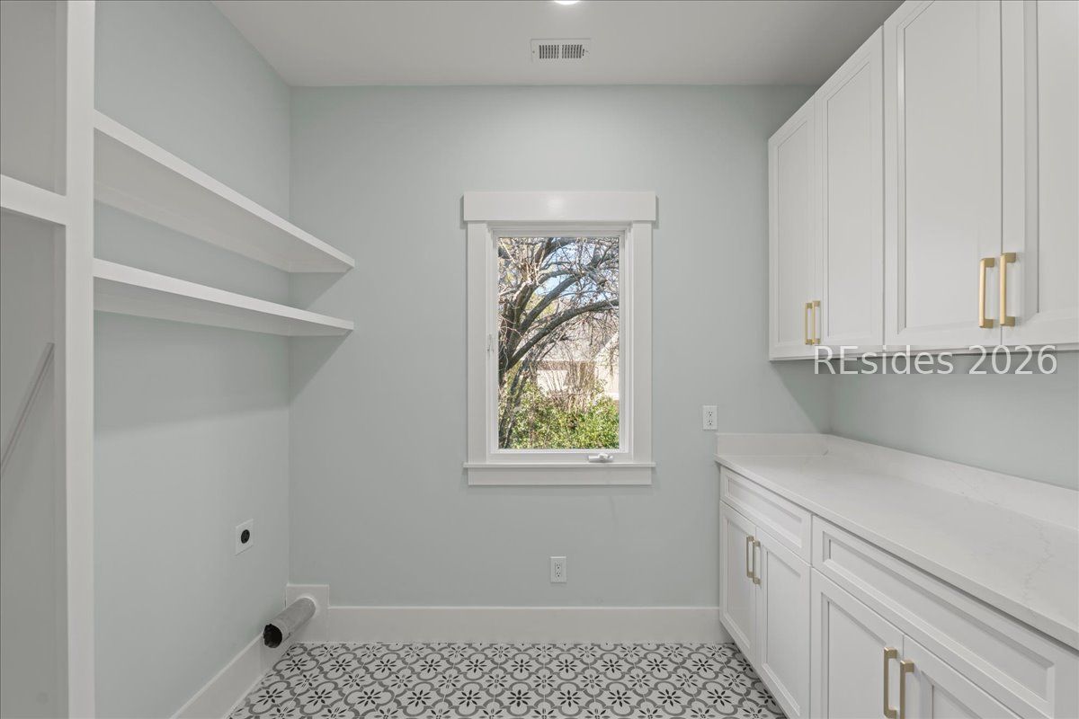 Hilton Head Island, South Carolina, 29926, United States, 3 Bedrooms Bedrooms, ,3 BathroomsBathrooms,Residential,Active,2017897