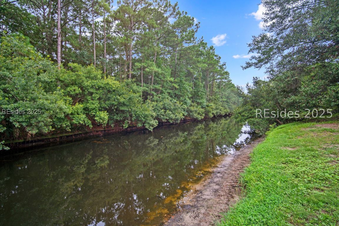 Hilton Head Island, South Carolina, 29926, United States, 4 Bedrooms Bedrooms, ,5 BathroomsBathrooms,Residential,Active,1910130