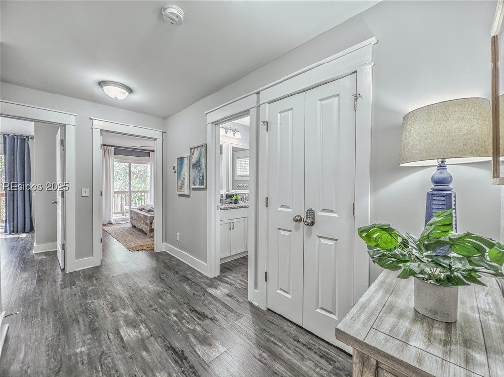 Hilton Head Island, South Carolina, 29928, United States, 5 Bedrooms Bedrooms, ,4 BathroomsBathrooms,Residential,Active,1973536