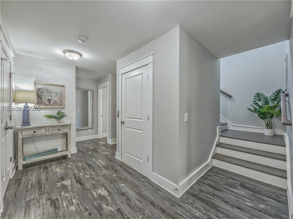 Hilton Head Island, South Carolina, 29928, United States, 5 Bedrooms Bedrooms, ,4 BathroomsBathrooms,Residential,Active,1973536