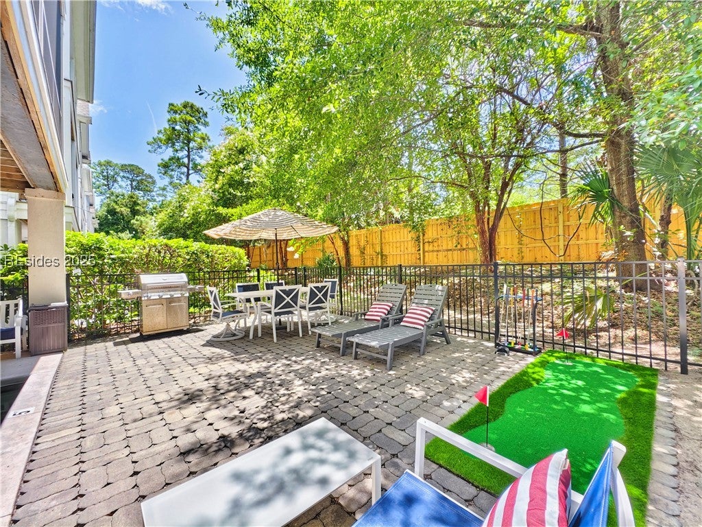 Hilton Head Island, South Carolina, 29928, United States, 5 Bedrooms Bedrooms, ,4 BathroomsBathrooms,Residential,Active,1973536