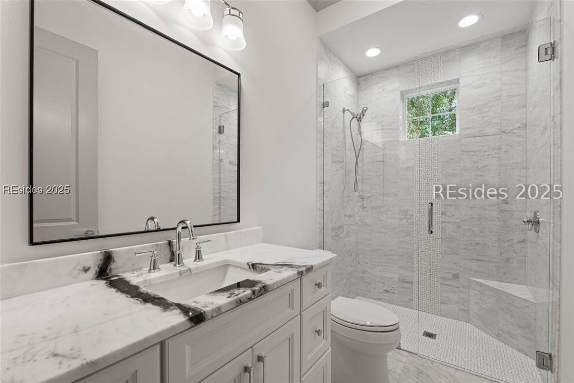 Hilton Head Island, South Carolina, 29926, United States, 4 Bedrooms Bedrooms, ,4 BathroomsBathrooms,Residential,Active,1953643