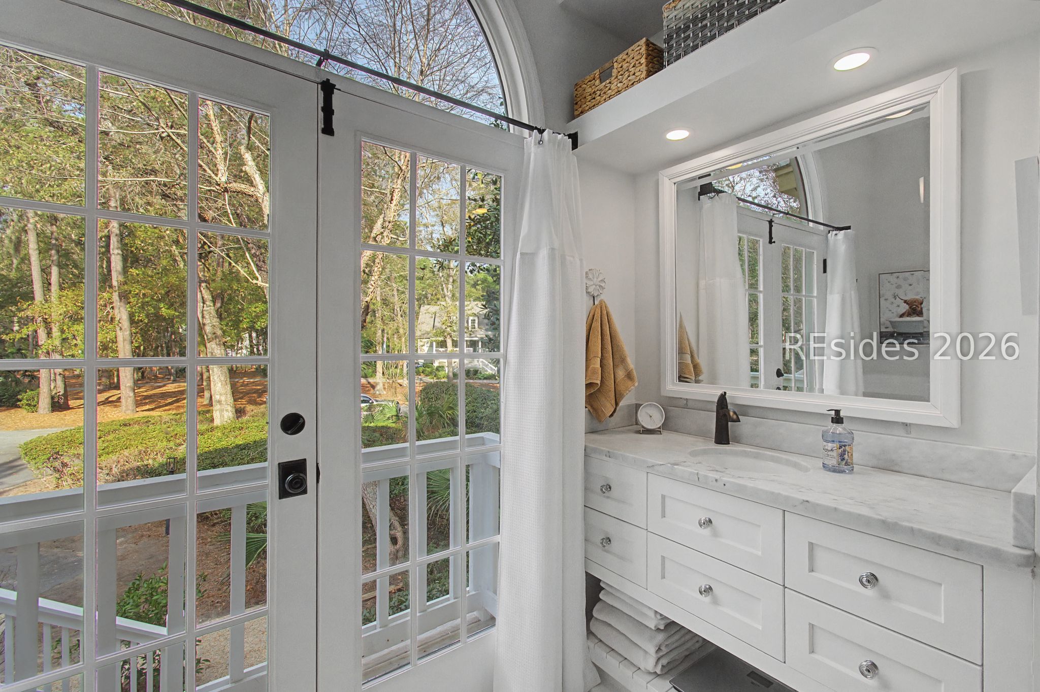 Hilton Head Island, South Carolina, 29928, United States, 4 Bedrooms Bedrooms, ,3 BathroomsBathrooms,Residential,Active,2012666