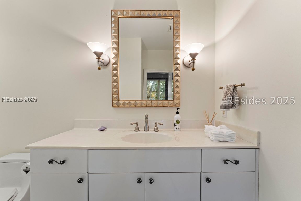 Hilton Head Island, South Carolina, 29928, United States, 3 Bedrooms Bedrooms, ,3 BathroomsBathrooms,Residential,Active,1952458