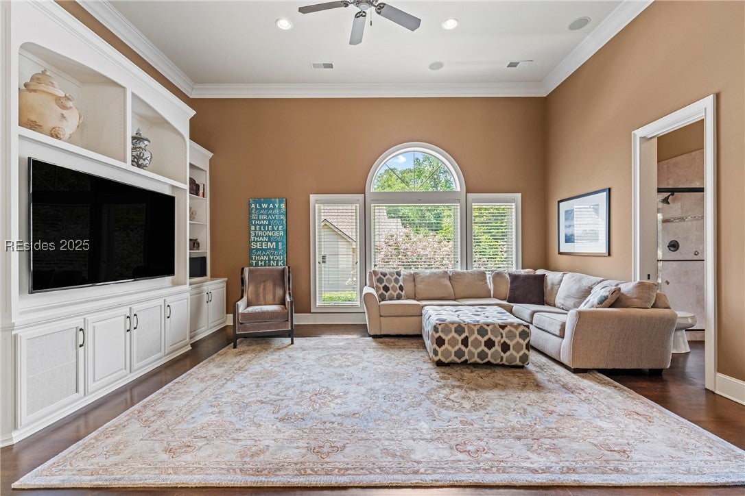Hilton Head Island, South Carolina, 29928, United States, 3 Bedrooms Bedrooms, ,4 BathroomsBathrooms,Residential,Active,1824005