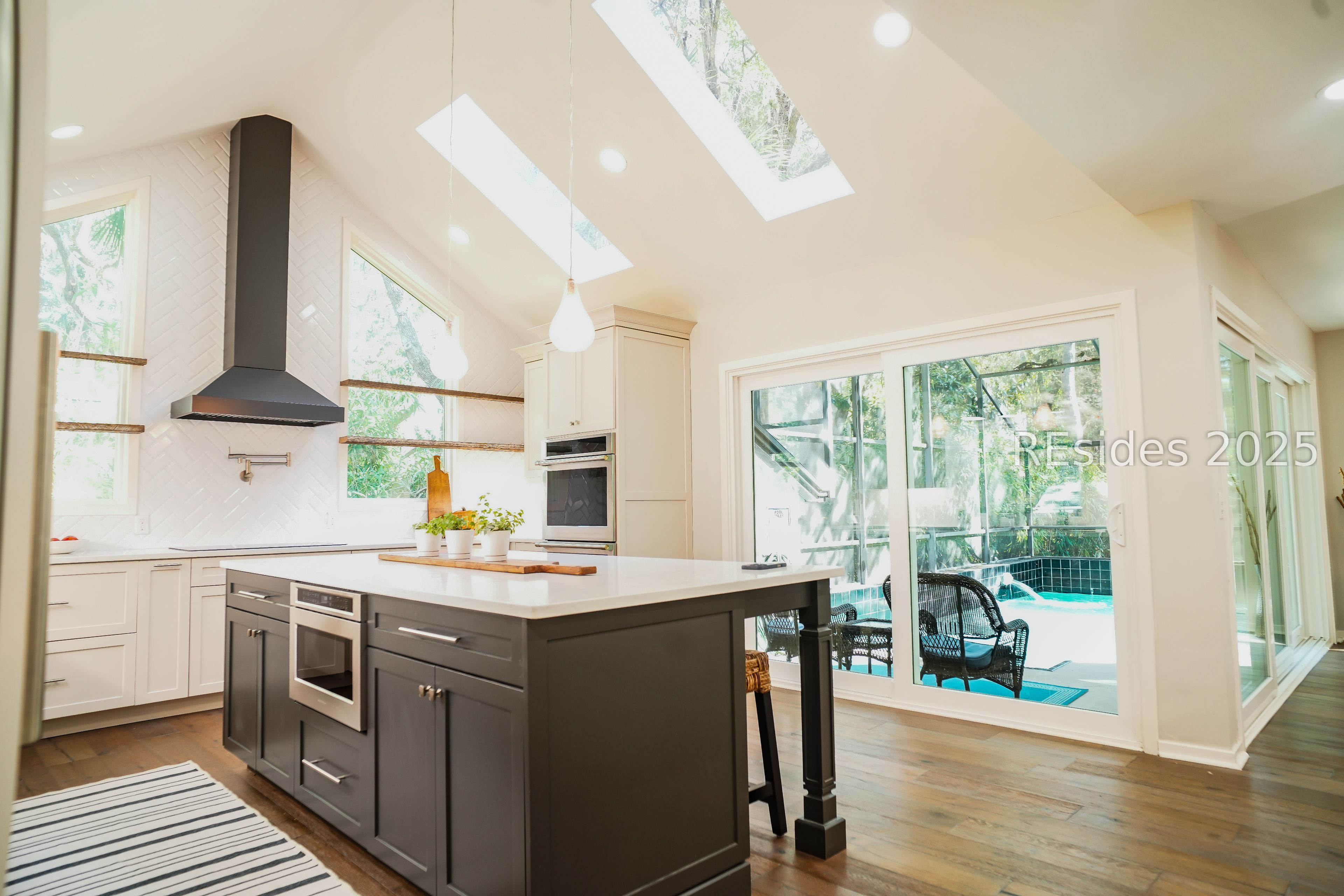 Hilton Head Island, South Carolina, 29928, United States, 4 Bedrooms Bedrooms, ,5 BathroomsBathrooms,Residential,Active,1993644