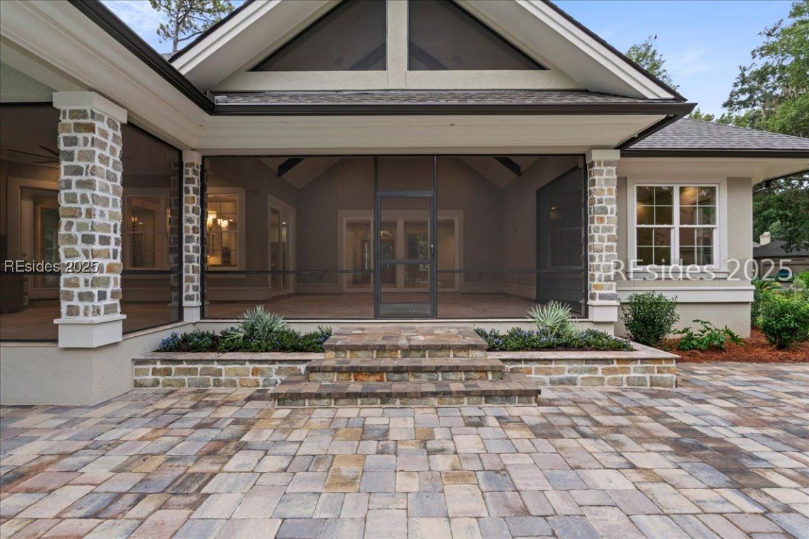 Hilton Head Island, South Carolina, 29926, United States, 4 Bedrooms Bedrooms, ,4 BathroomsBathrooms,Residential,Active,1953643