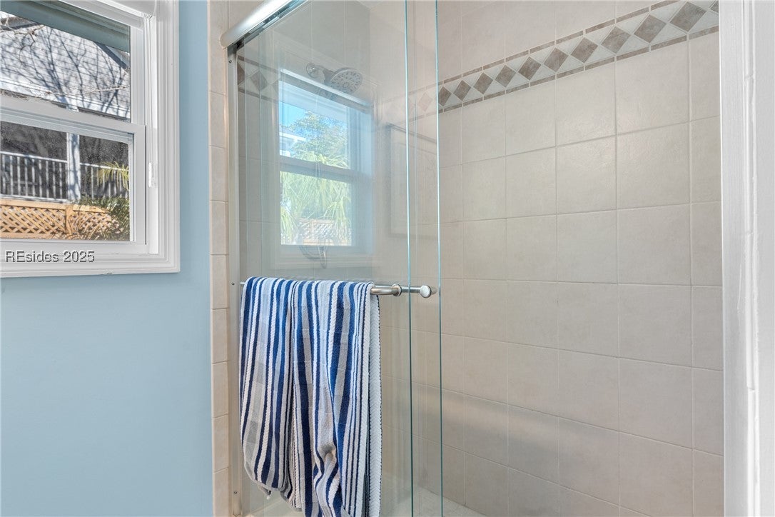 Hilton Head Island, South Carolina, 29928, United States, 5 Bedrooms Bedrooms, ,4 BathroomsBathrooms,Residential,Active,1718515