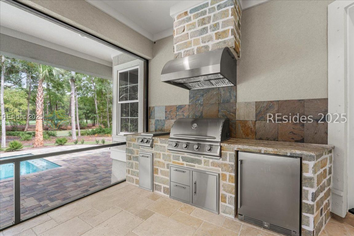 Hilton Head Island, South Carolina, 29926, United States, 4 Bedrooms Bedrooms, ,4 BathroomsBathrooms,Residential,Active,1953643