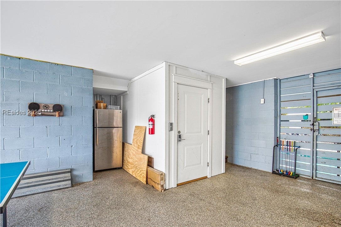 Hilton Head Island, South Carolina, 29928, United States, 5 Bedrooms Bedrooms, ,4 BathroomsBathrooms,Residential,Active,1973536