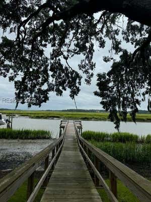 220 DISTANT ISLAND DR, BEAUFORT, SC 29907 - Image 1