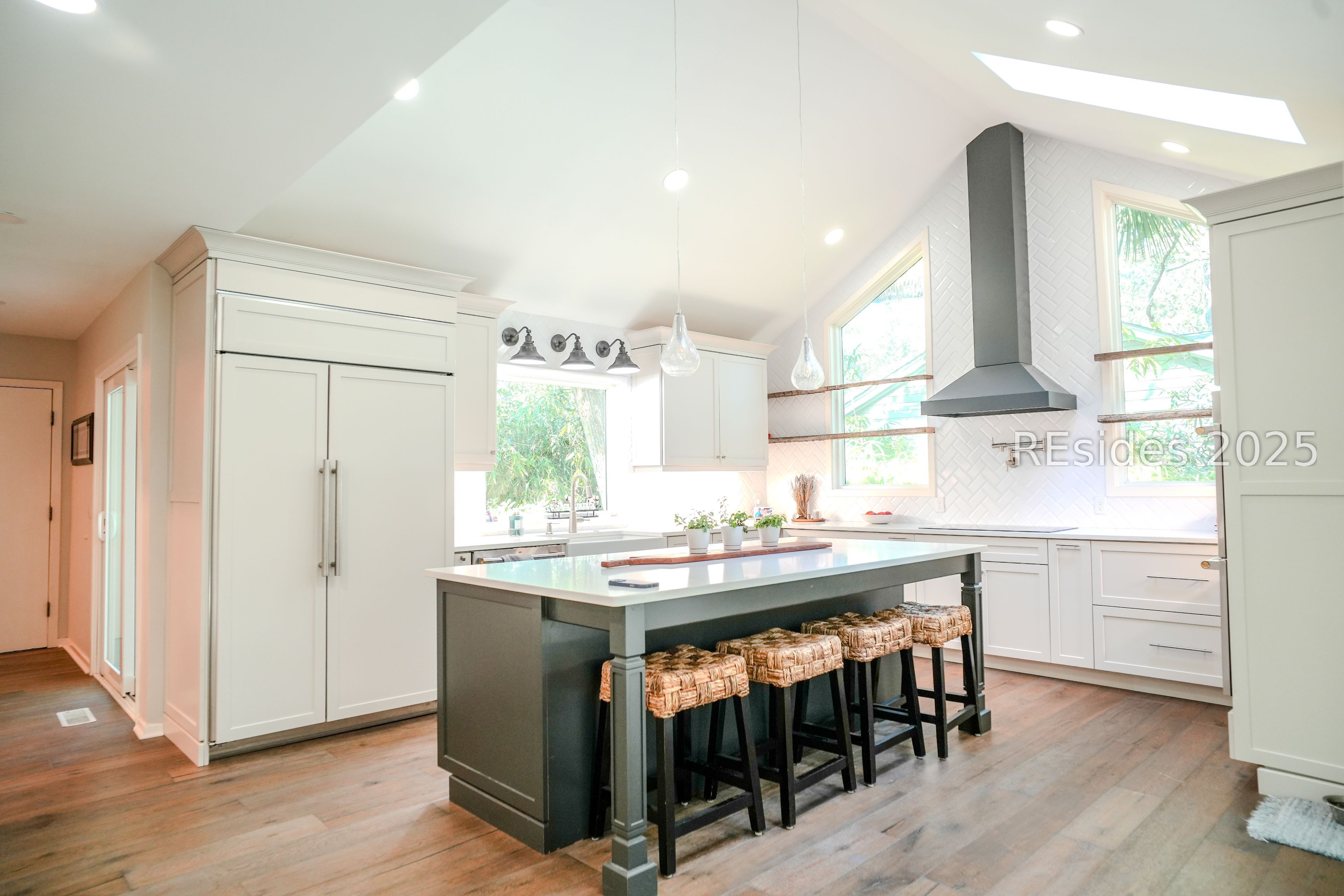 Hilton Head Island, South Carolina, 29928, United States, 4 Bedrooms Bedrooms, ,5 BathroomsBathrooms,Residential,Active,1993644