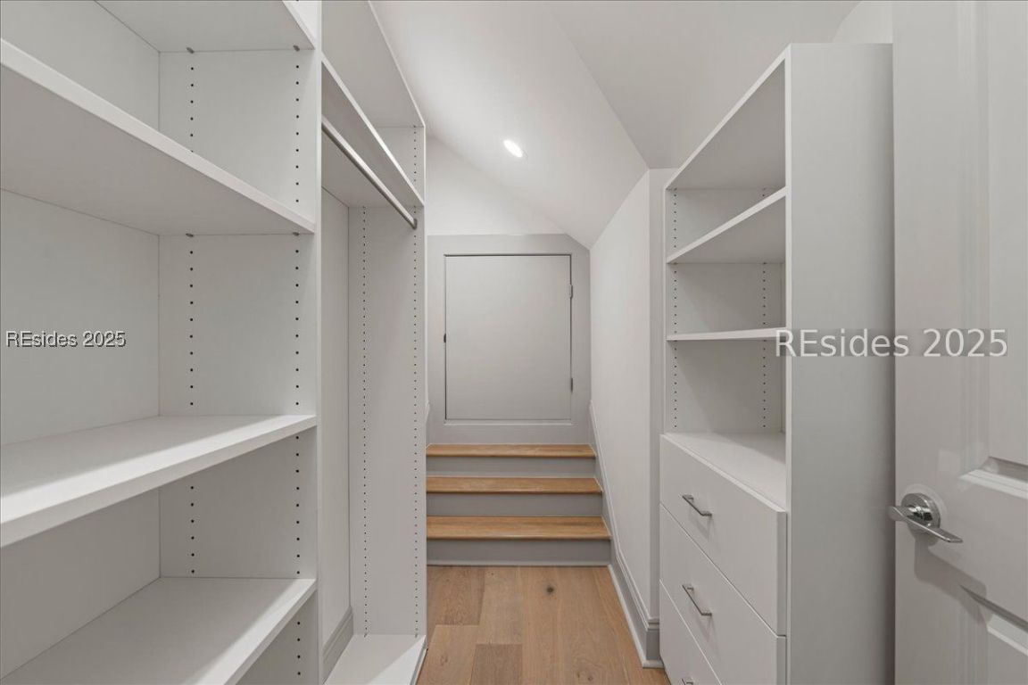 Hilton Head Island, South Carolina, 29926, United States, 4 Bedrooms Bedrooms, ,4 BathroomsBathrooms,Residential,Active,1953643