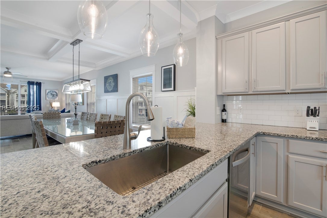 Hilton Head Island, South Carolina, 29928, United States, 5 Bedrooms Bedrooms, ,4 BathroomsBathrooms,Residential,Active,1706044