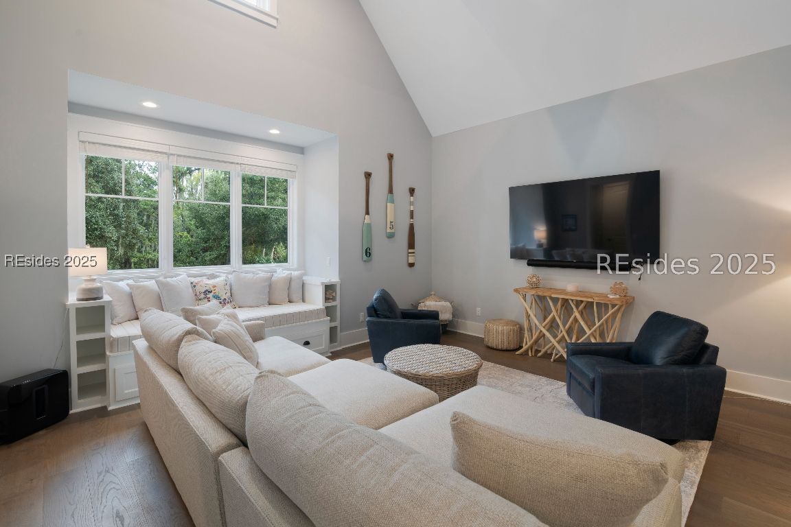 Hilton Head Island, South Carolina, 29928, United States, 6 Bedrooms Bedrooms, ,7 BathroomsBathrooms,Residential,Active,1953661