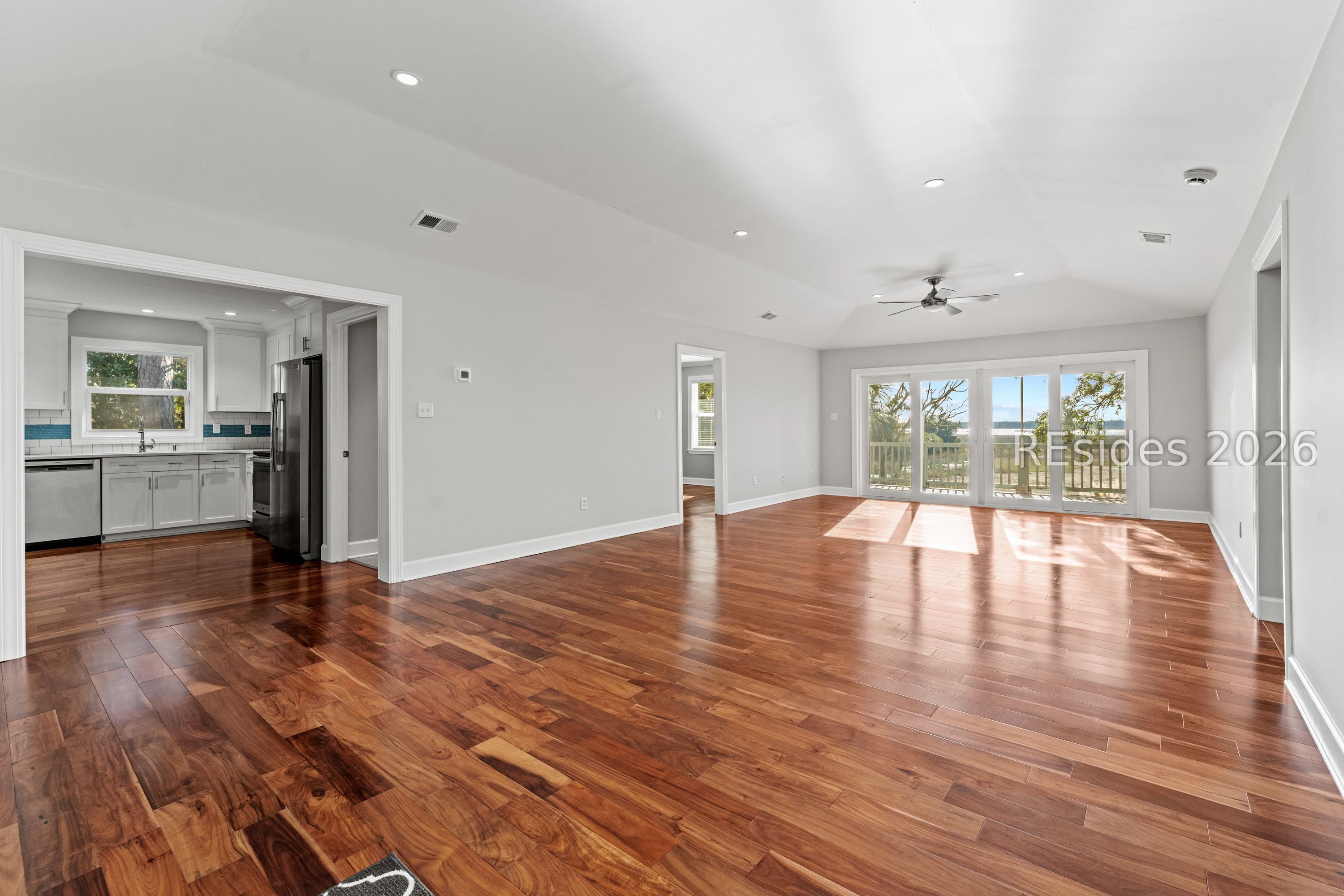 Bluffton, South Carolina, 29910, United States, 4 Bedrooms Bedrooms, ,3 BathroomsBathrooms,Residential,Active,2009391