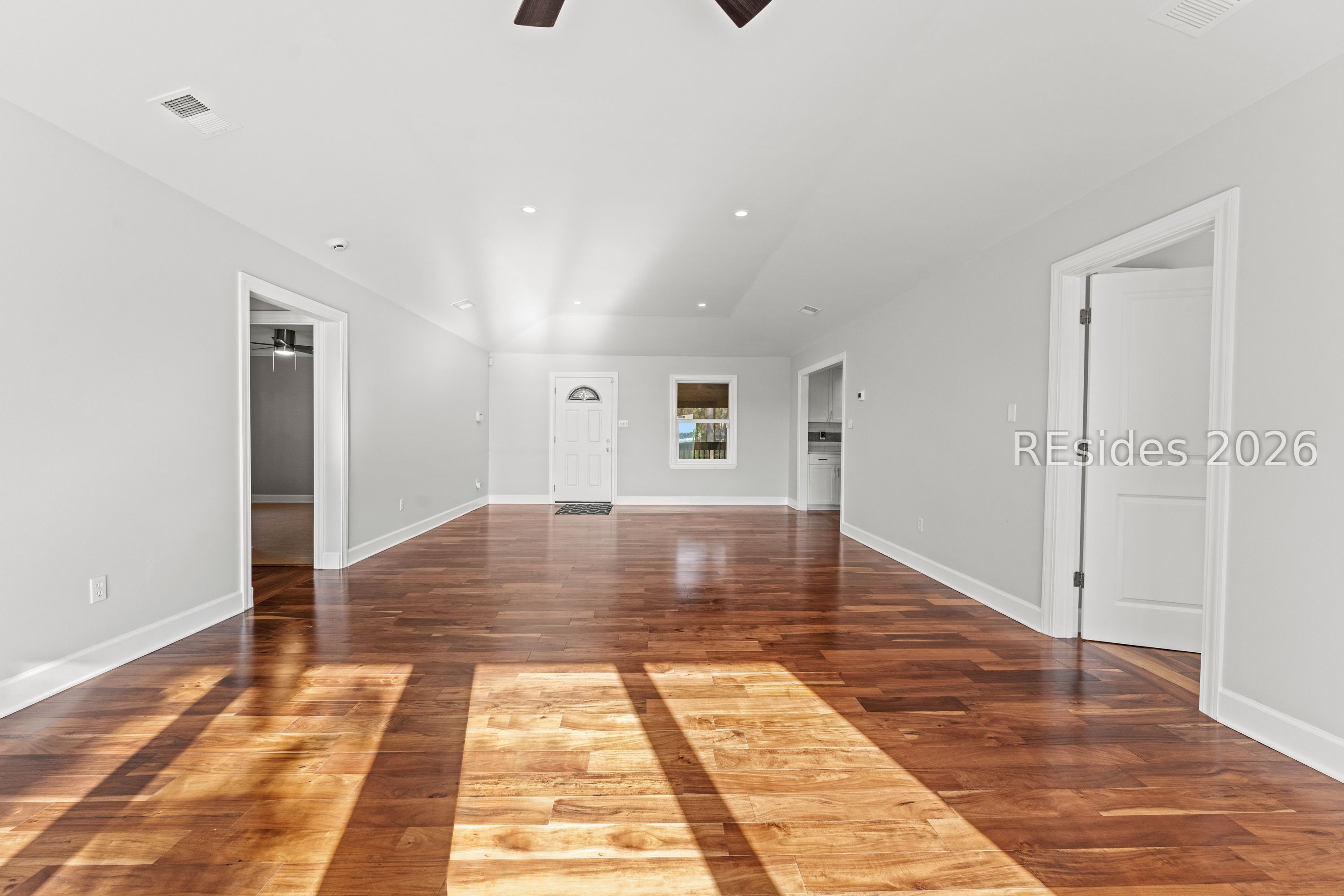 Bluffton, South Carolina, 29910, United States, 4 Bedrooms Bedrooms, ,3 BathroomsBathrooms,Residential,Active,2009391