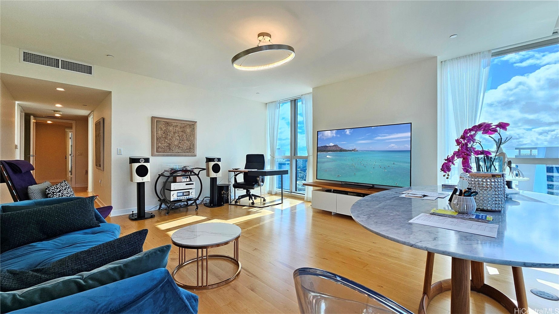 Honolulu, Hawaii, 96814, United States, 3 Bedrooms Bedrooms, ,3 BathroomsBathrooms,Residential,Active,2013630