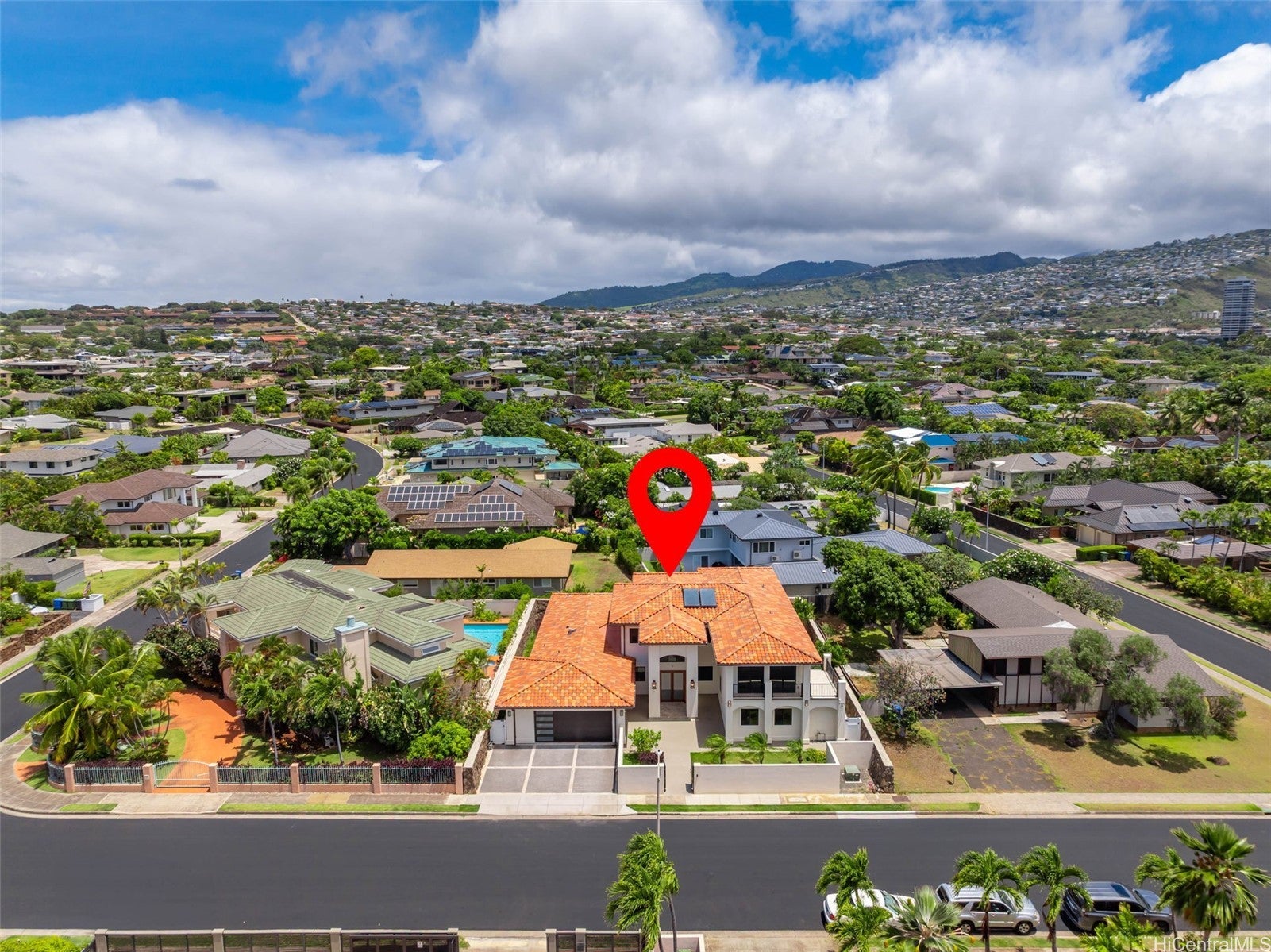 Honolulu, Hawaii, 96816, United States, 6 Bedrooms Bedrooms, ,6 BathroomsBathrooms,Residential,Active,1943793