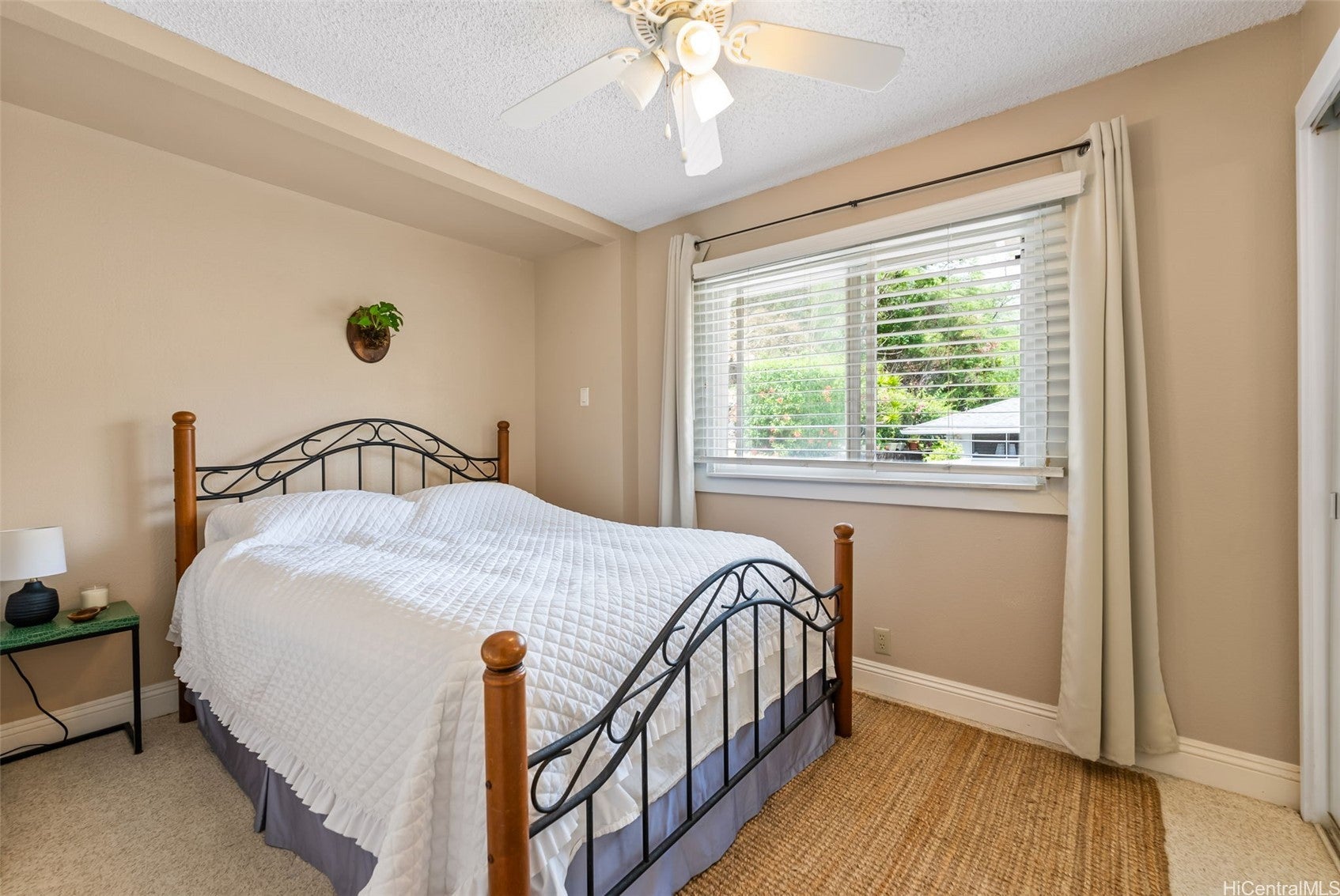 Honolulu, Hawaii, 96821, United States, 10 Bedrooms Bedrooms, ,7 BathroomsBathrooms,Residential,Active,1943771