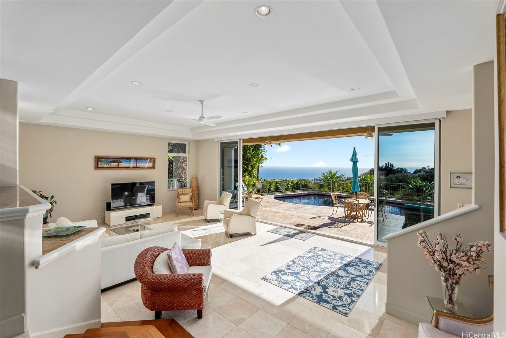 Honolulu, Hawaii, 96821, United States, 4 Bedrooms Bedrooms, ,4 BathroomsBathrooms,Residential,Contingent,2006797