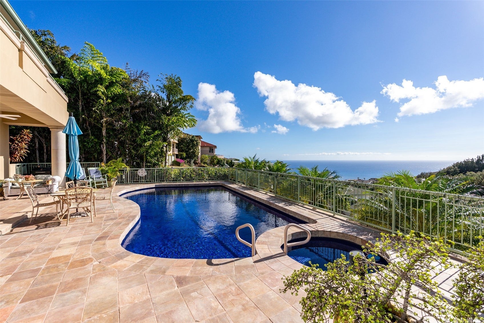 Honolulu, Hawaii, 96821, United States, 4 Bedrooms Bedrooms, ,4 BathroomsBathrooms,Residential,Contingent,2006797