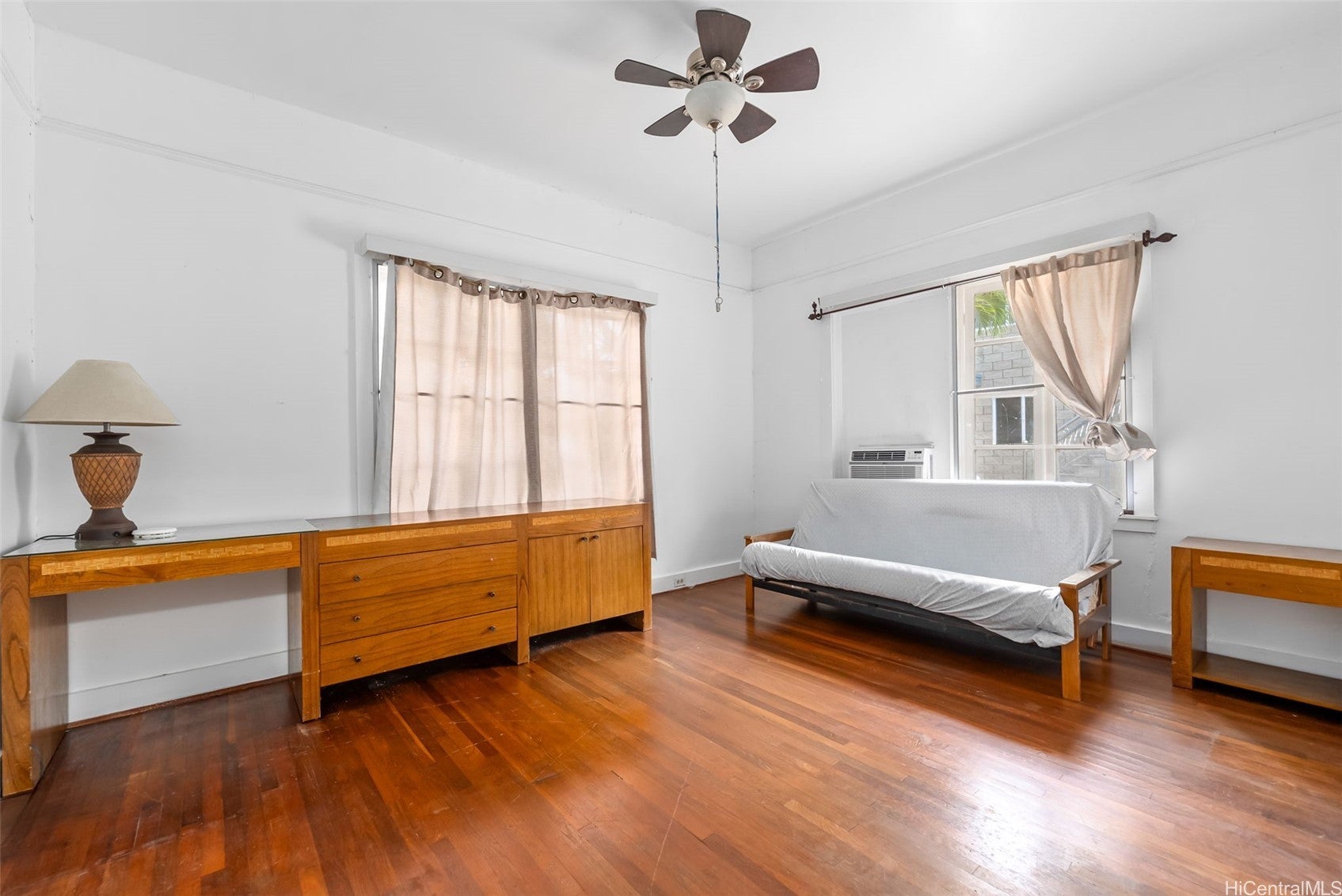 Honolulu, Hawaii, 96815, United States, 5 Bedrooms Bedrooms, ,2 BathroomsBathrooms,Residential,Active,2002333