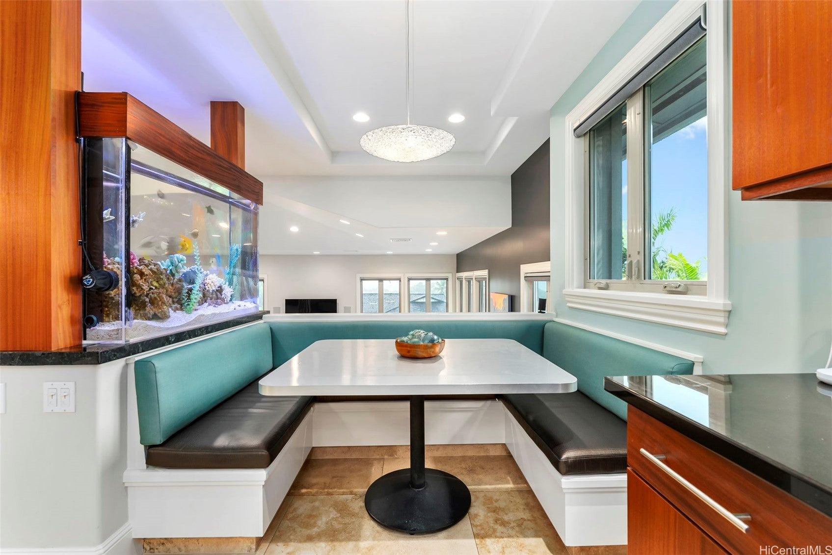 Kaneohe, Hawaii, 96744, United States, 4 Bedrooms Bedrooms, ,5 BathroomsBathrooms,Residential,Active,1943815