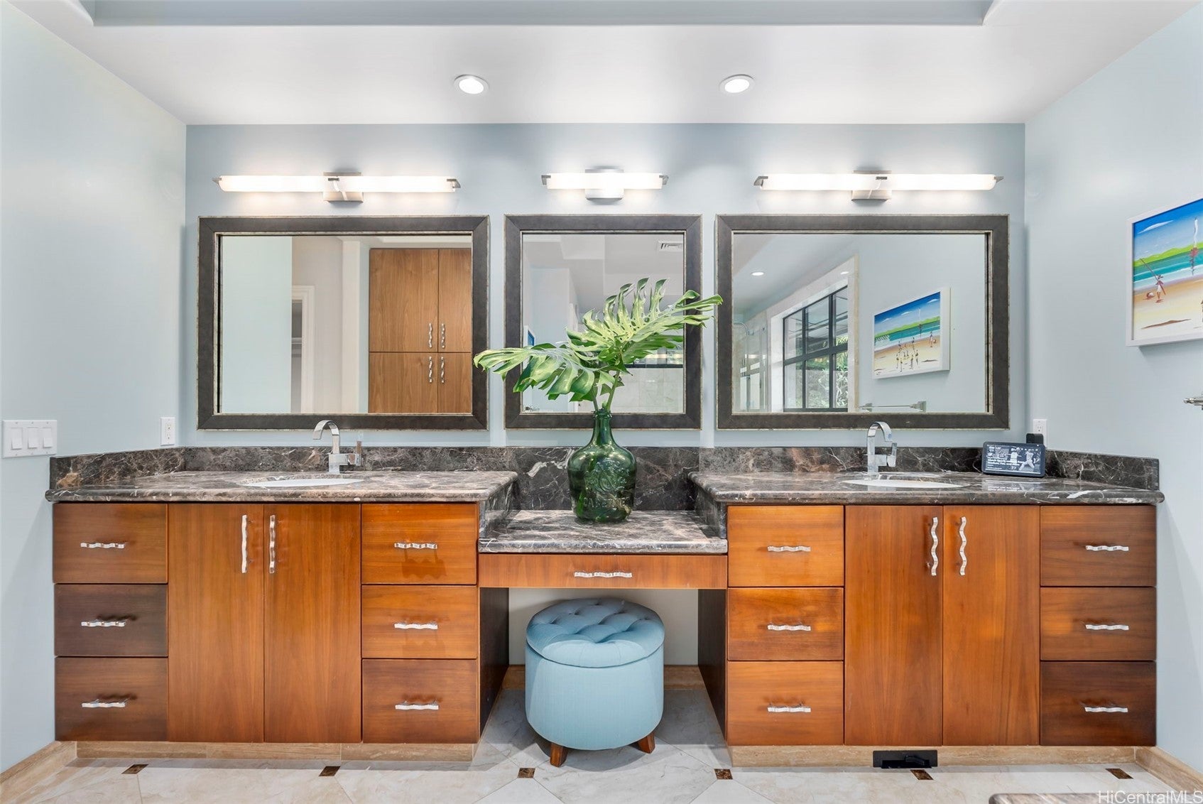 Kaneohe, Hawaii, 96744, United States, 4 Bedrooms Bedrooms, ,5 BathroomsBathrooms,Residential,Active,1943815