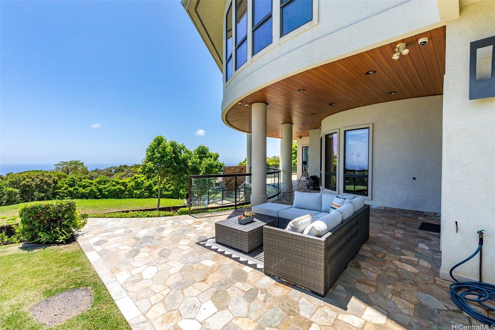 Honolulu, Hawaii, 96816, United States, 4 Bedrooms Bedrooms, ,4 BathroomsBathrooms,Residential,Active,1943823