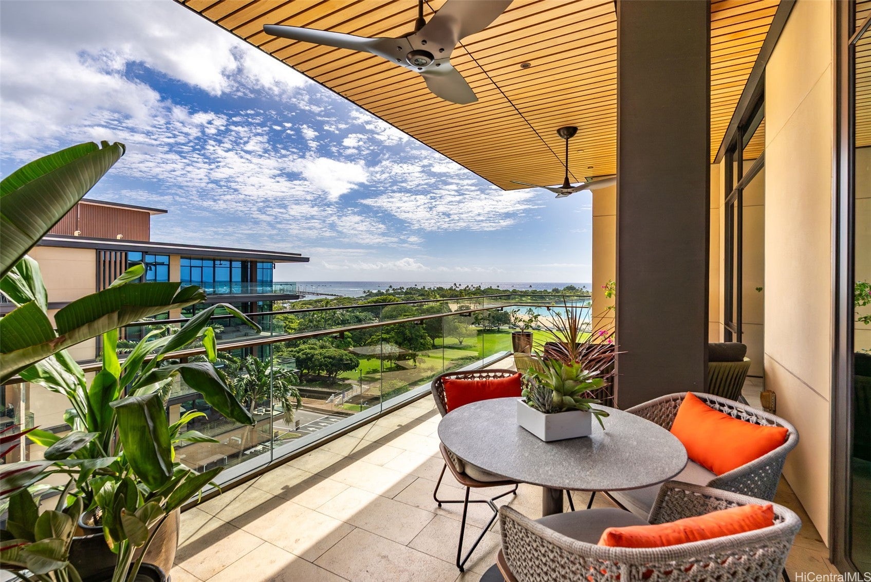 Honolulu, Hawaii, 96814, United States, 2 Bedrooms Bedrooms, ,2 BathroomsBathrooms,Residential,Active,2009852