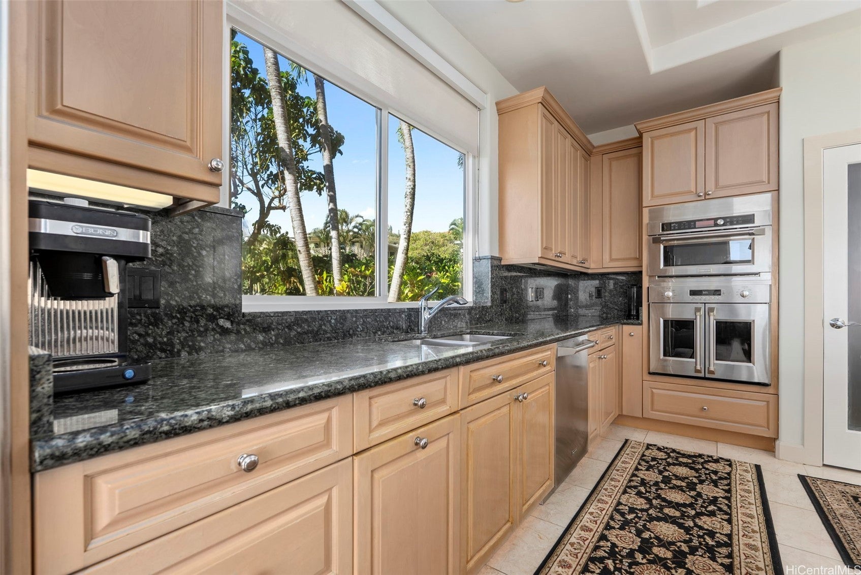 Honolulu, Hawaii, 96821, United States, 4 Bedrooms Bedrooms, ,4 BathroomsBathrooms,Residential,Contingent,2006797