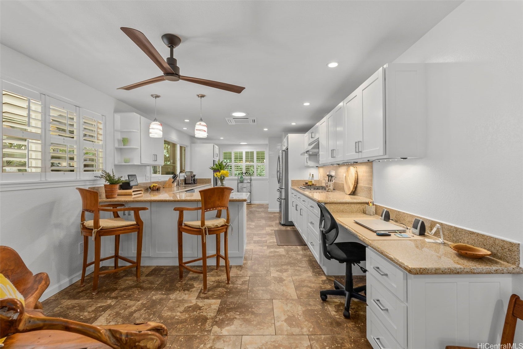 Haleiwa, Hawaii, 96712, United States, 4 Bedrooms Bedrooms, ,4 BathroomsBathrooms,Residential,Active,1993935