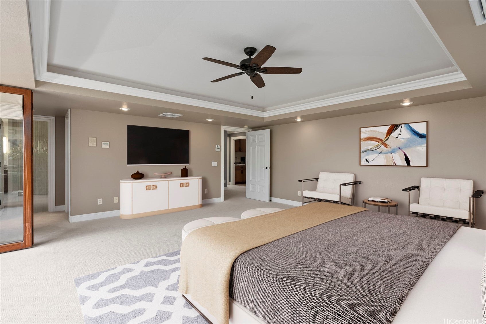 Honolulu, Hawaii, 96816, United States, 4 Bedrooms Bedrooms, ,4 BathroomsBathrooms,Residential,Contingent,1943772