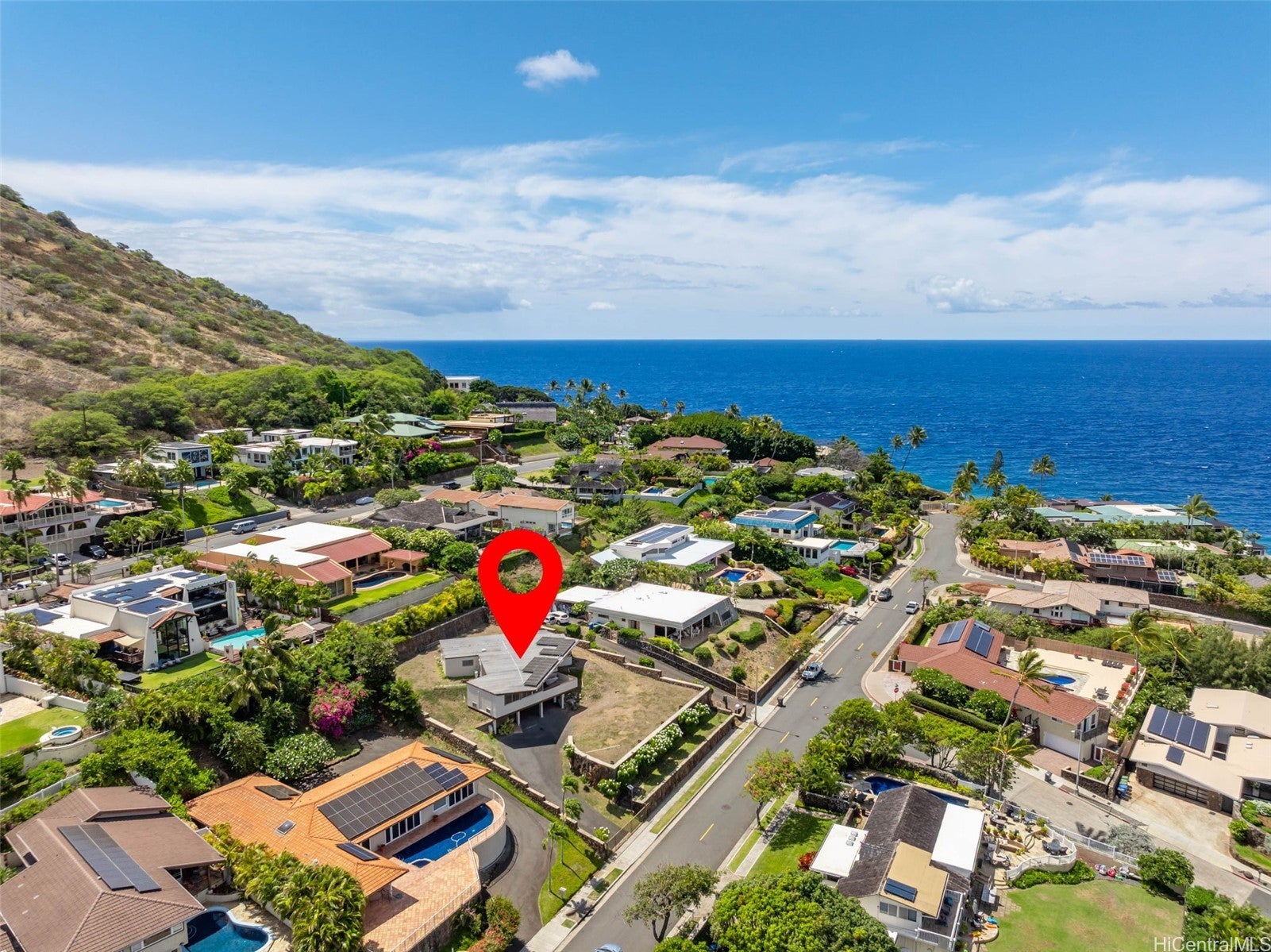 Honolulu, Hawaii, 96825, United States, 4 Bedrooms Bedrooms, ,2 BathroomsBathrooms,Residential,Active,2011425