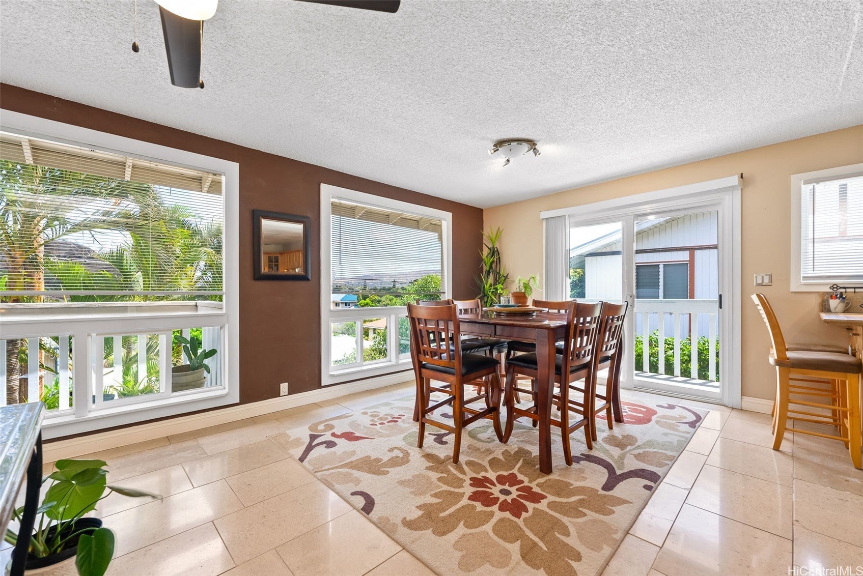 Honolulu, Hawaii, 96821, United States, 10 Bedrooms Bedrooms, ,7 BathroomsBathrooms,Residential,Active,1943771