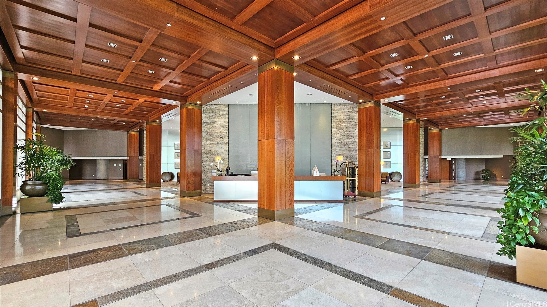 Honolulu, Hawaii, 96814, United States, 4 Bedrooms Bedrooms, ,5 BathroomsBathrooms,Residential,Active,1822012