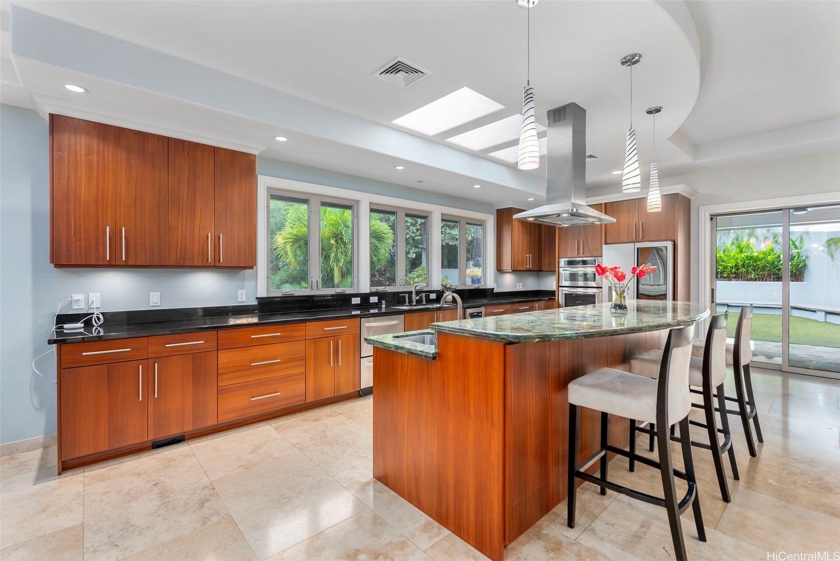 Kaneohe, Hawaii, 96744, United States, 4 Bedrooms Bedrooms, ,5 BathroomsBathrooms,Residential,Active,1943815